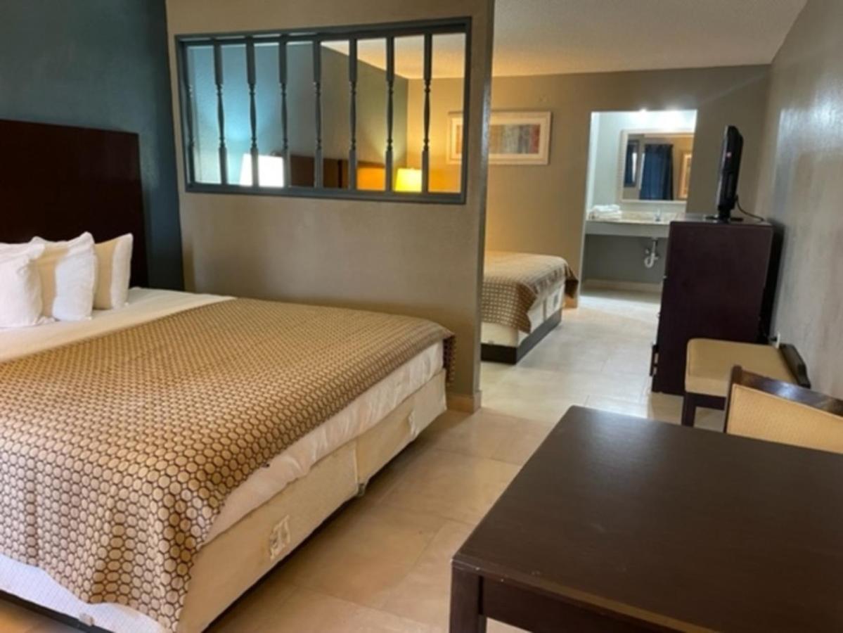 Guest Inn Lake City Luaran gambar