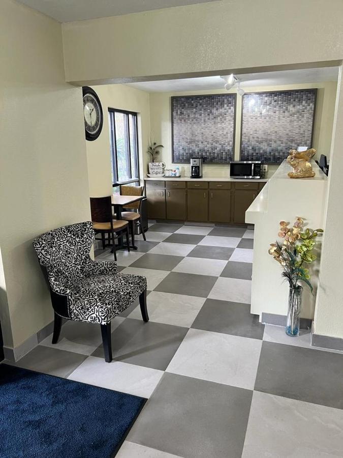 Guest Inn Lake City Luaran gambar